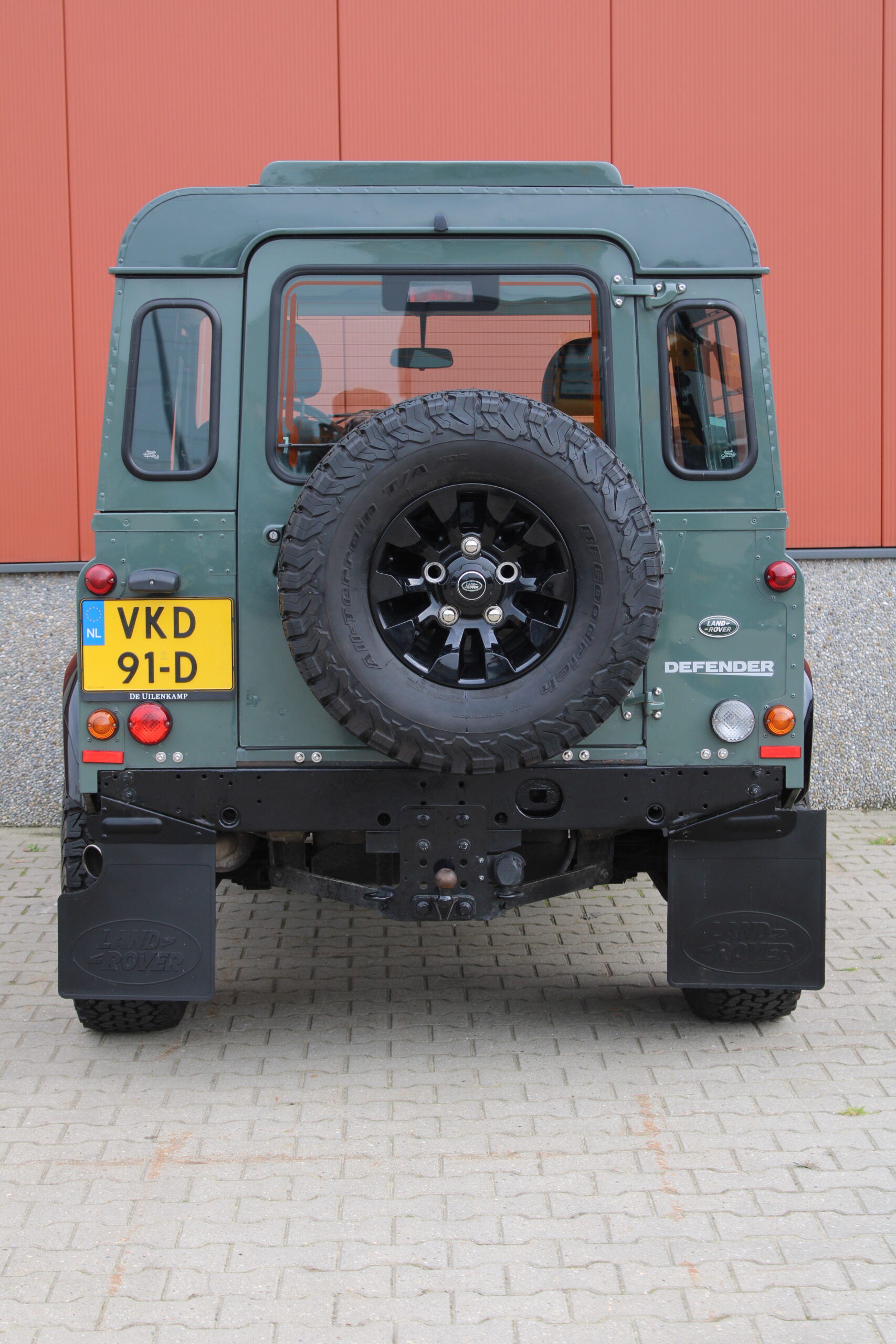 Land Rover Defender 90 2.2 TD Hard Top/ Dealer onderhouden