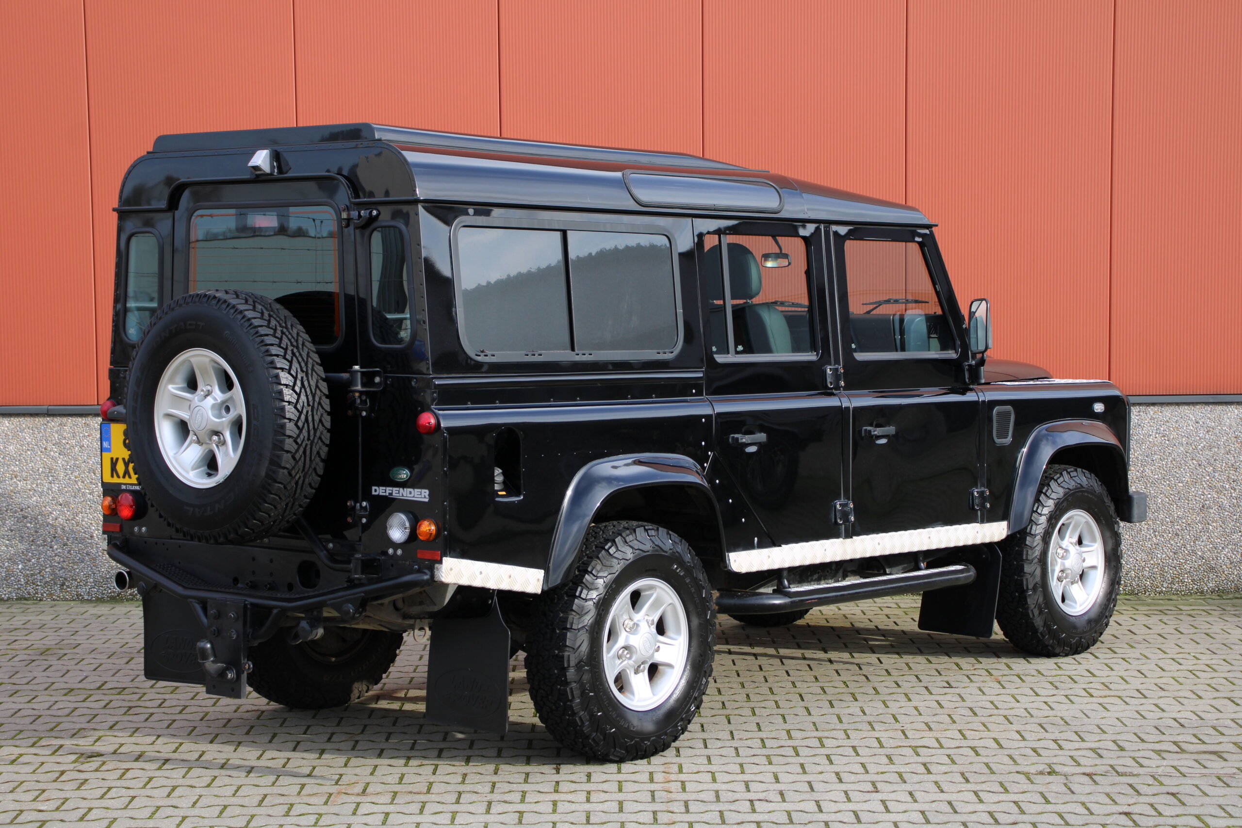 Land Rover Defender 110- 2.4 TD Station Wagon X-Tech Commercial/ 2011/ EURO 5